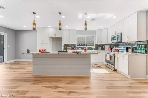4092 E Twain Ave, Las Vegas, NV 89121
