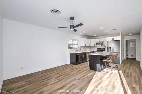 381 N 14th St, Las Vegas, NV 89101