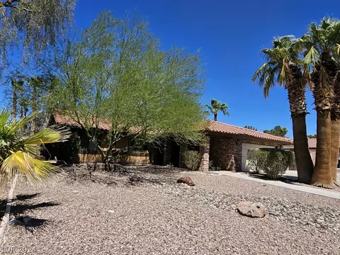 1405 Los Meadows Dr, Las Vegas, NV 89110