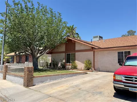 5350 Varsity Ave, Las Vegas, NV 89146
