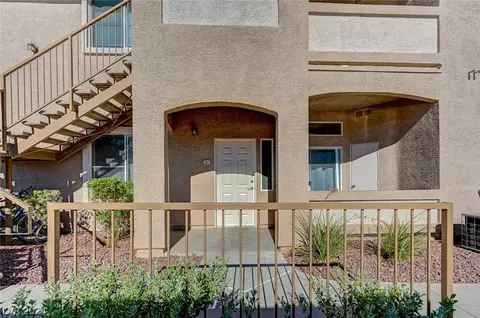 2305 W Horizon Ridge Pkwy #1812, Henderson, NV 89052