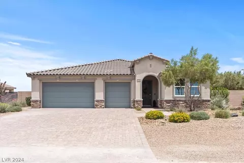 4700 Sandalwood Dr, Pahrump, NV 89061