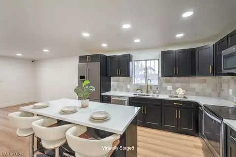 5921 Reiter Ave, Las Vegas, NV 89108