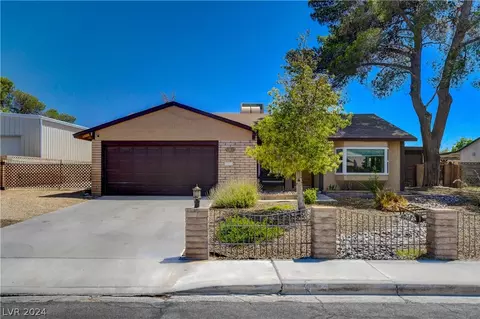 2135 Sunnyslope Ave, Las Vegas, NV 89119