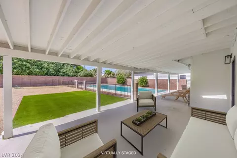 7237 W Washburn Rd, Las Vegas, NV 89149