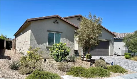 7520 Blue Lotus Ave, Las Vegas, NV 89113