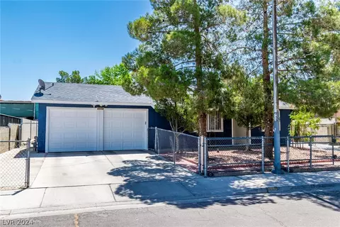 2726 San Vincente St, Las Vegas, NV 89115