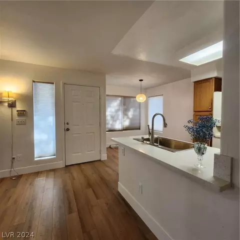 3104 Tarpon Dr #104, Las Vegas, NV 89120