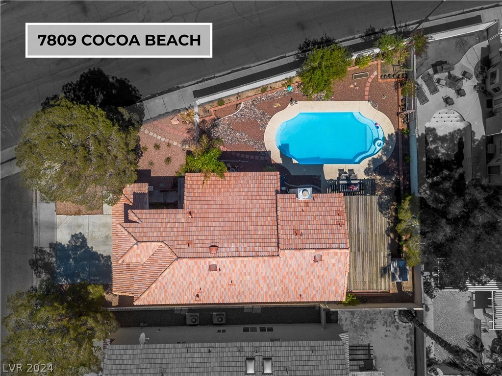 7809 Cocoa Bch Cir