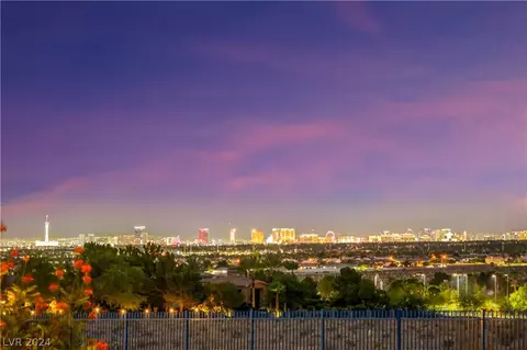 9880 W Red Coach Ave, Las Vegas, NV 89129