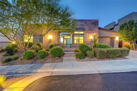 6710 Azimuth Ct, Las Vegas, NV 89135