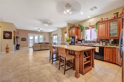 Kitchen - 1011 Via Calderia Pl, Henderson, NV 89011 photo 1 of 7