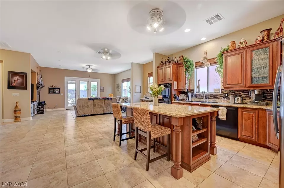 Kitchen - 1011 Via Calderia Pl, Henderson, NV 89011 photo 1 of 7