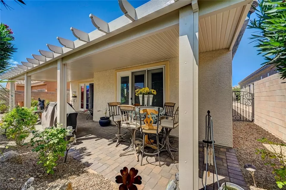 Exterior - 1011 Via Calderia Pl, Henderson, NV 89011 photo 15 of 29