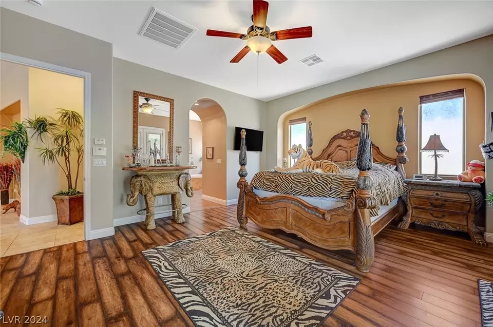 Bedroom - 1011 Via Calderia Pl, Henderson, NV 89011 photo 2 of 4