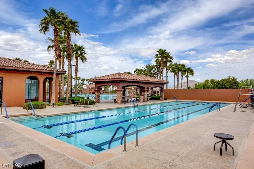 Exterior - 1011 Via Calderia Pl, Henderson, NV 89011 photo 19 of 29