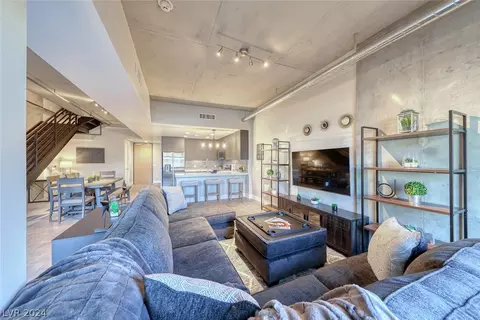 353 E Bonneville Ave #129, Las Vegas, NV 89101
