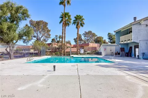2523 Paradise Village Way, Las Vegas, NV 89120