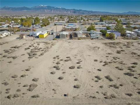1361 S Old West Ave, Pahrump, NV 89048