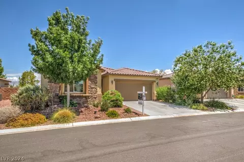 5296 San Palo Dr, Pahrump, NV 89061