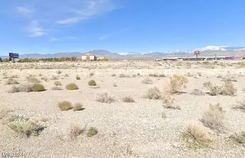 951 S Blackfoot St, Pahrump, NV 89048