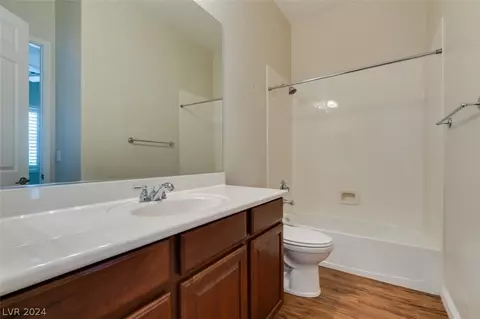 Bath - 2591 Dirleton Pl, Henderson, NV 89044 photo 1 of 3