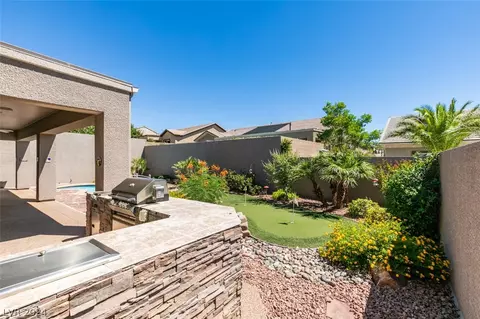 Exterior - 2591 Dirleton Pl, Henderson, NV 89044 photo 4 of 10
