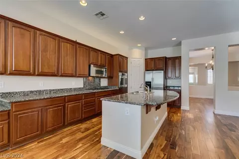 Kitchen - 2591 Dirleton Pl, Henderson, NV 89044 photo 3 of 6
