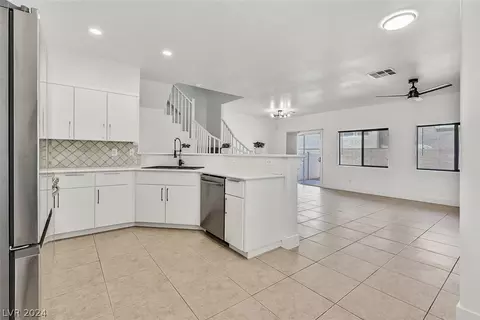 8690 Horizon Wind Ave #102, Las Vegas, NV 89178