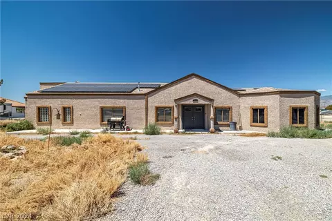 4300 E Navajo Blvd, Pahrump, NV 89061