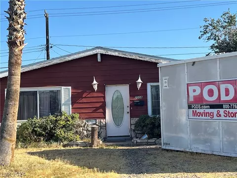 2008 Howard Ave, Las Vegas, NV 89104