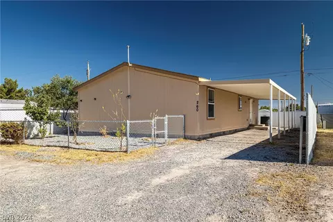 260 W Comstock Cir, Pahrump, NV 89048