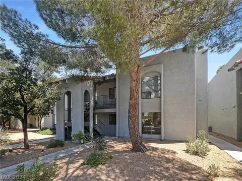 5195 Caliente St #71, Las Vegas, NV 89119