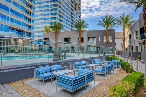 4575 Dean Martin Dr #2106, Las Vegas, NV 89103