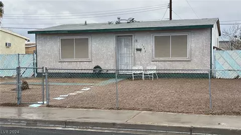 1940 Walker St, Las Vegas, NV 89106