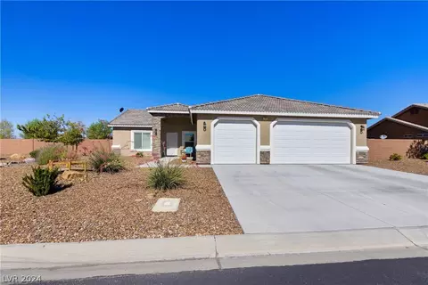 210 Spruce Ln, Pahrump, NV 89048