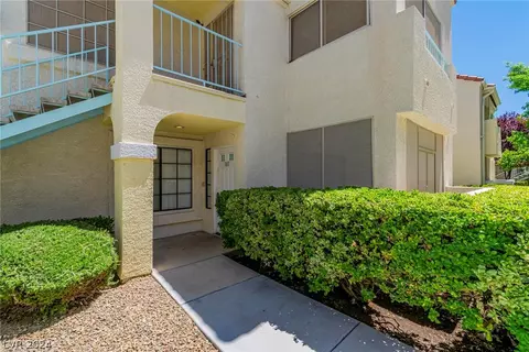 4827 S Torrey Pines Dr #103, Las Vegas, NV 89103