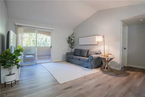 231 W Horizon Ridge Pkwy #928, Henderson, NV 89012