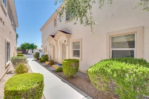 3033 Gary Cooper St #102, Las Vegas, NV 89122