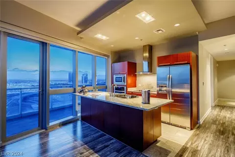 4471 Dean Martin Dr #2601, Las Vegas, NV 89103