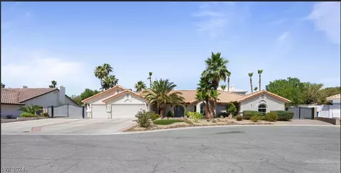 3131 Appleblossom Cir, Las Vegas, NV 89117