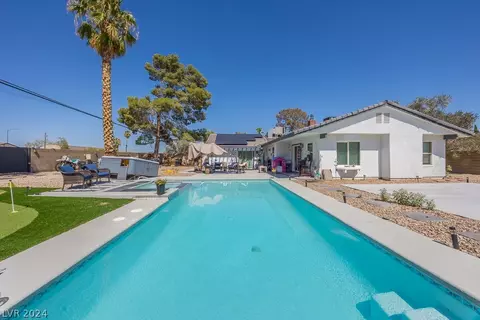 2627 S Torrey Pines Dr, Las Vegas, NV 89146