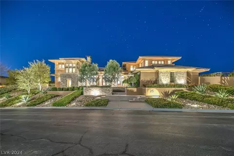 25 Ridge Blossom Rd, Las Vegas, NV 89135