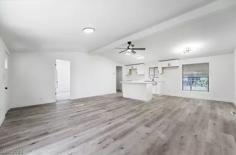 1847 Quintearo St, Las Vegas, NV 89115