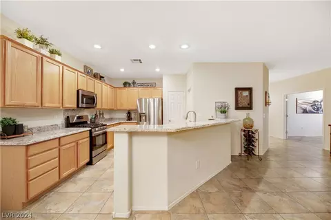2396 Aztec Ruin Way, Henderson, NV 89044