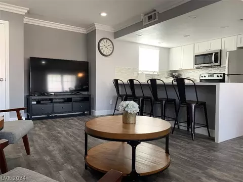 101 Luna Way #262, Las Vegas, NV 89145