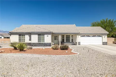 381 S Round Up Ct, Pahrump, NV 89048