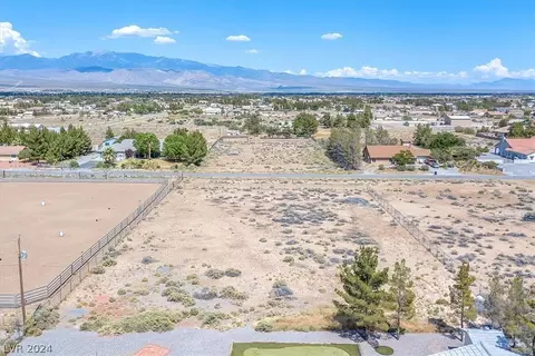 2730 Yucca Terrace Ave, Pahrump, NV 89048