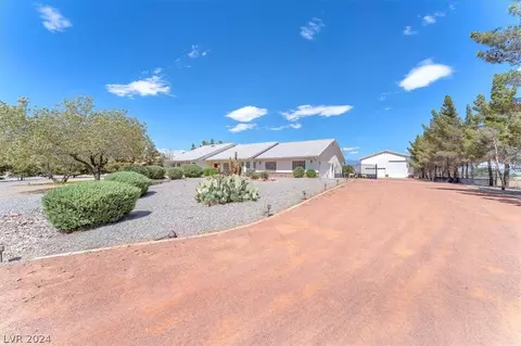 2731 Zephyr Ave, Pahrump, NV 89048