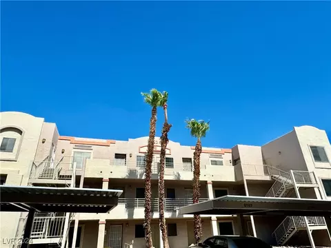 2024 Mesquite Ln #202, Laughlin, NV 89029